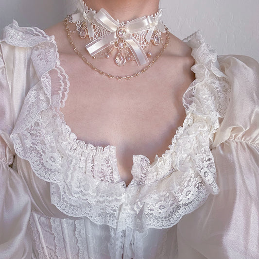 Dovette Choker