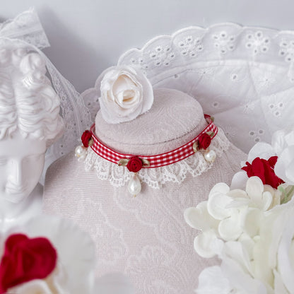 Rose Picnic choker