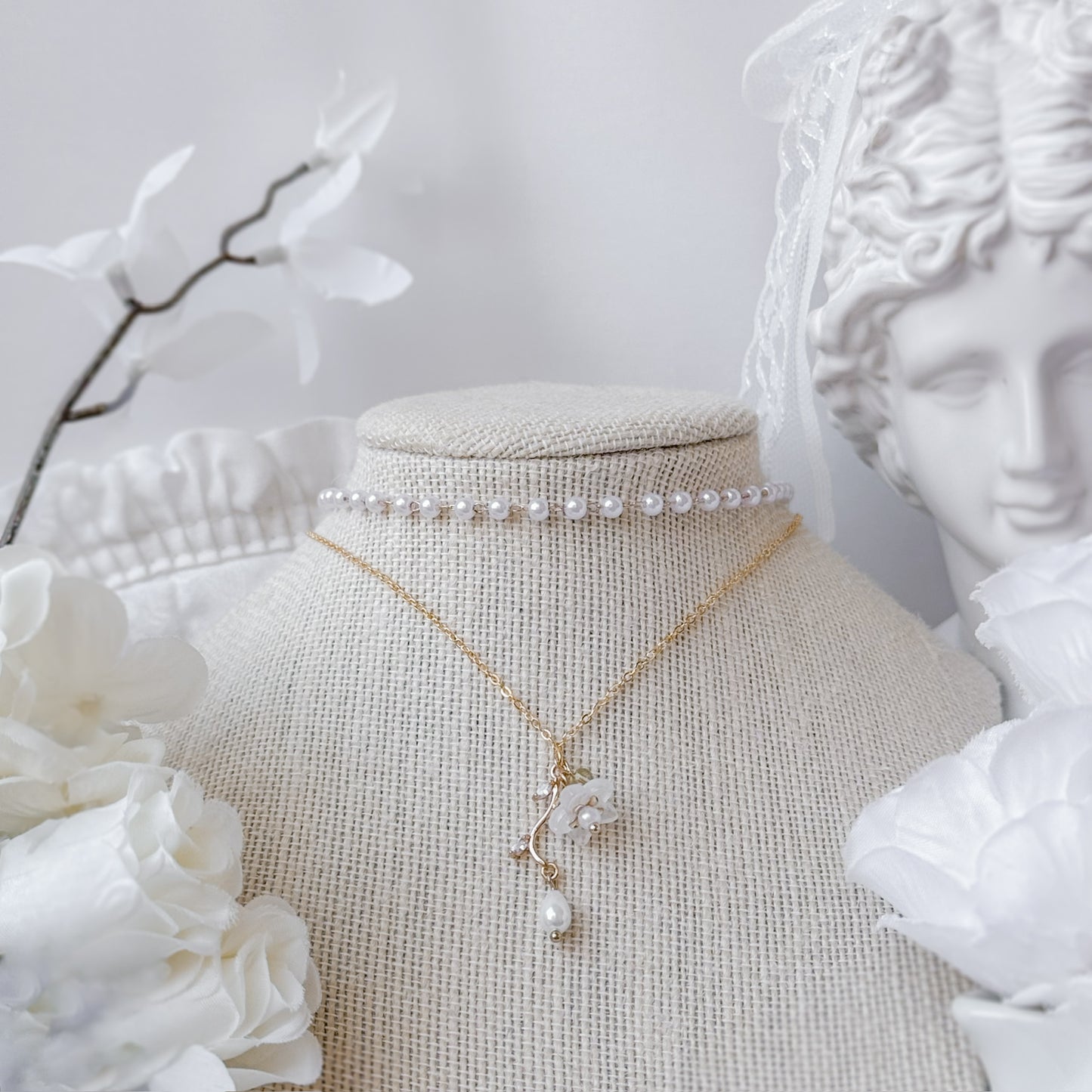 Daisy Drop necklace