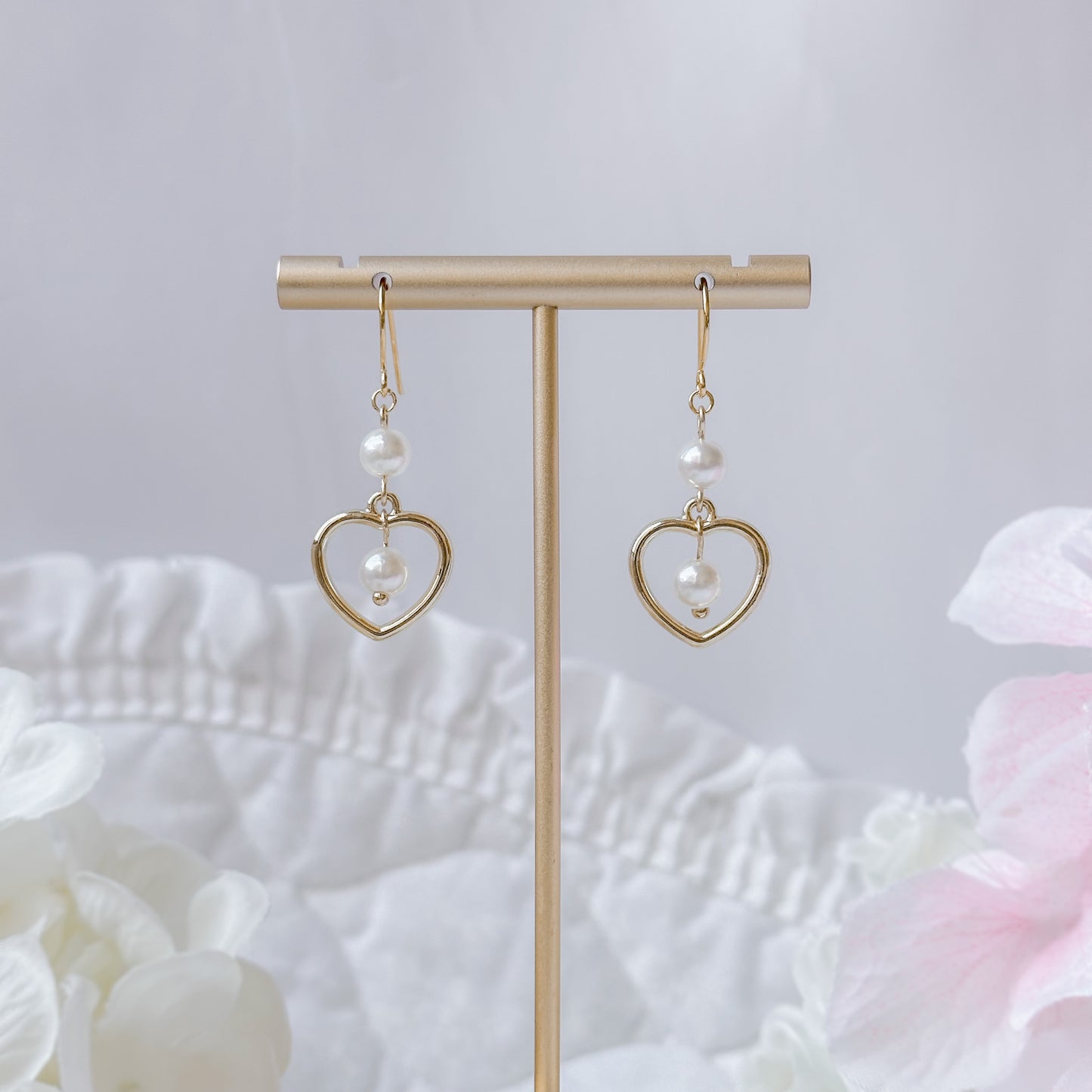 Chantilly earrings