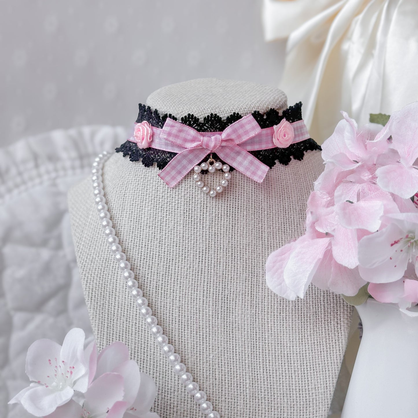 Bettie choker