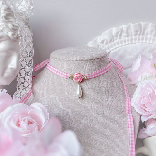 Pink Dolly choker