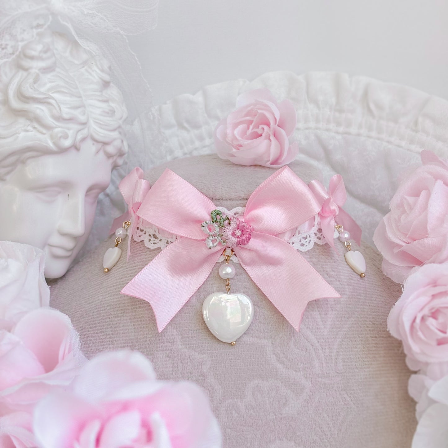 Esmarie Choker