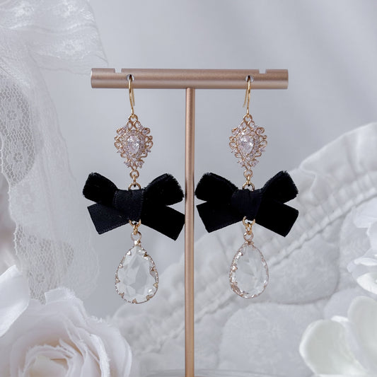 Arachne earrings