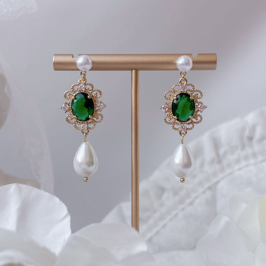 Emeraldis earrings