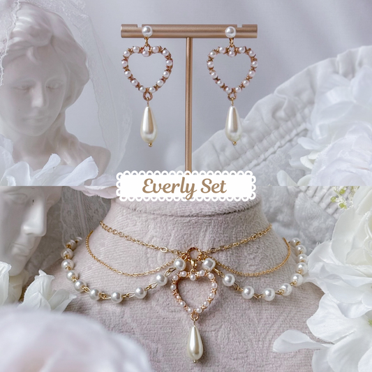 Everly Choker set