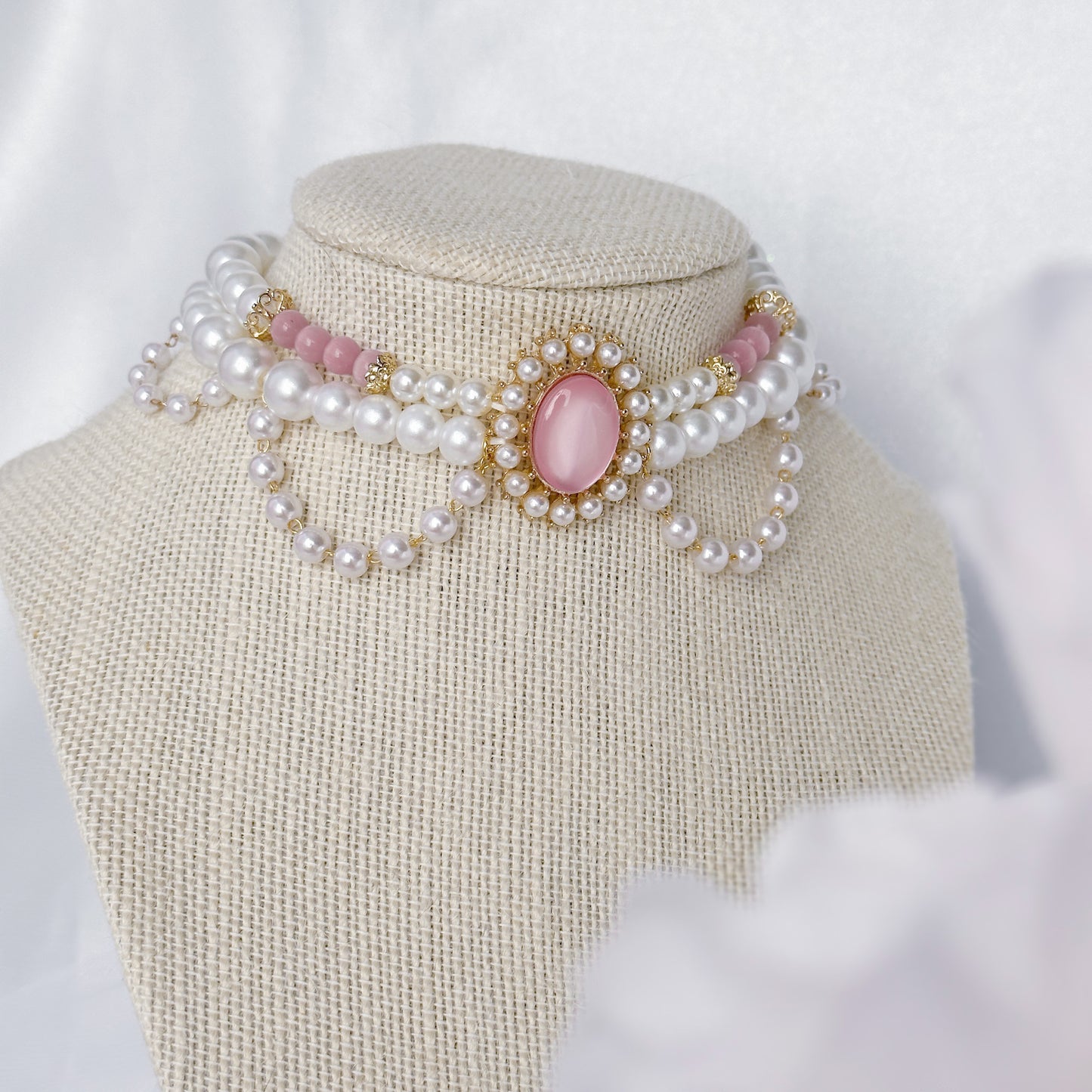 Godissa choker