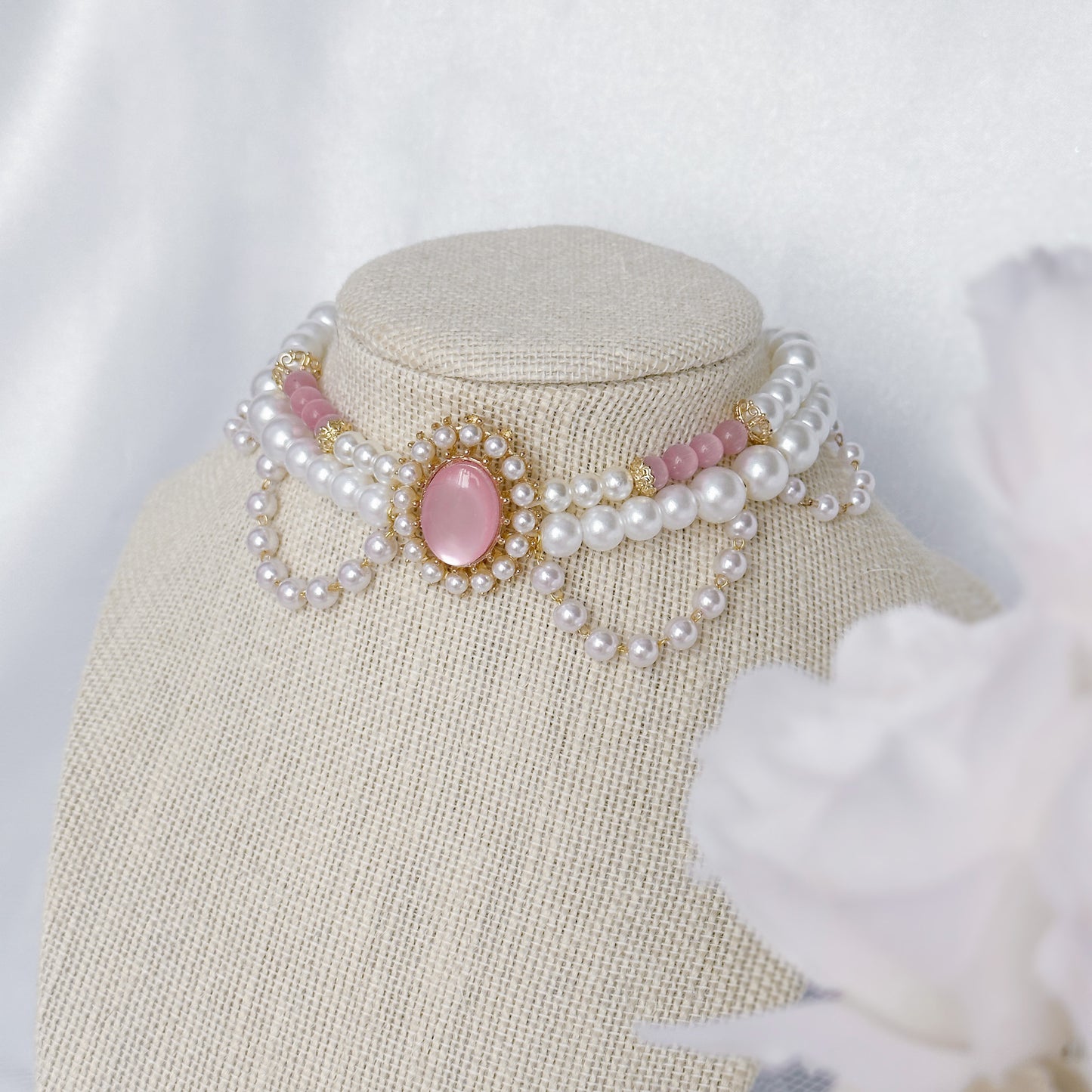 Godissa choker