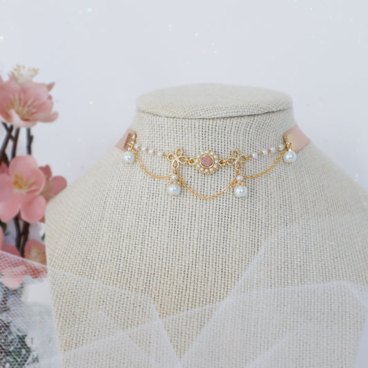 Coral Choker
