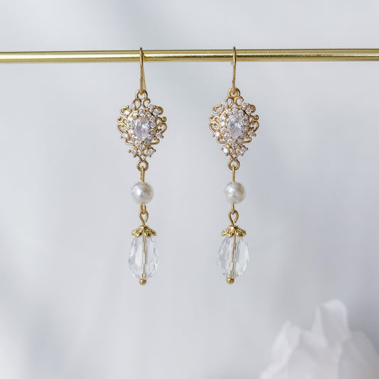 Vesta Earrings