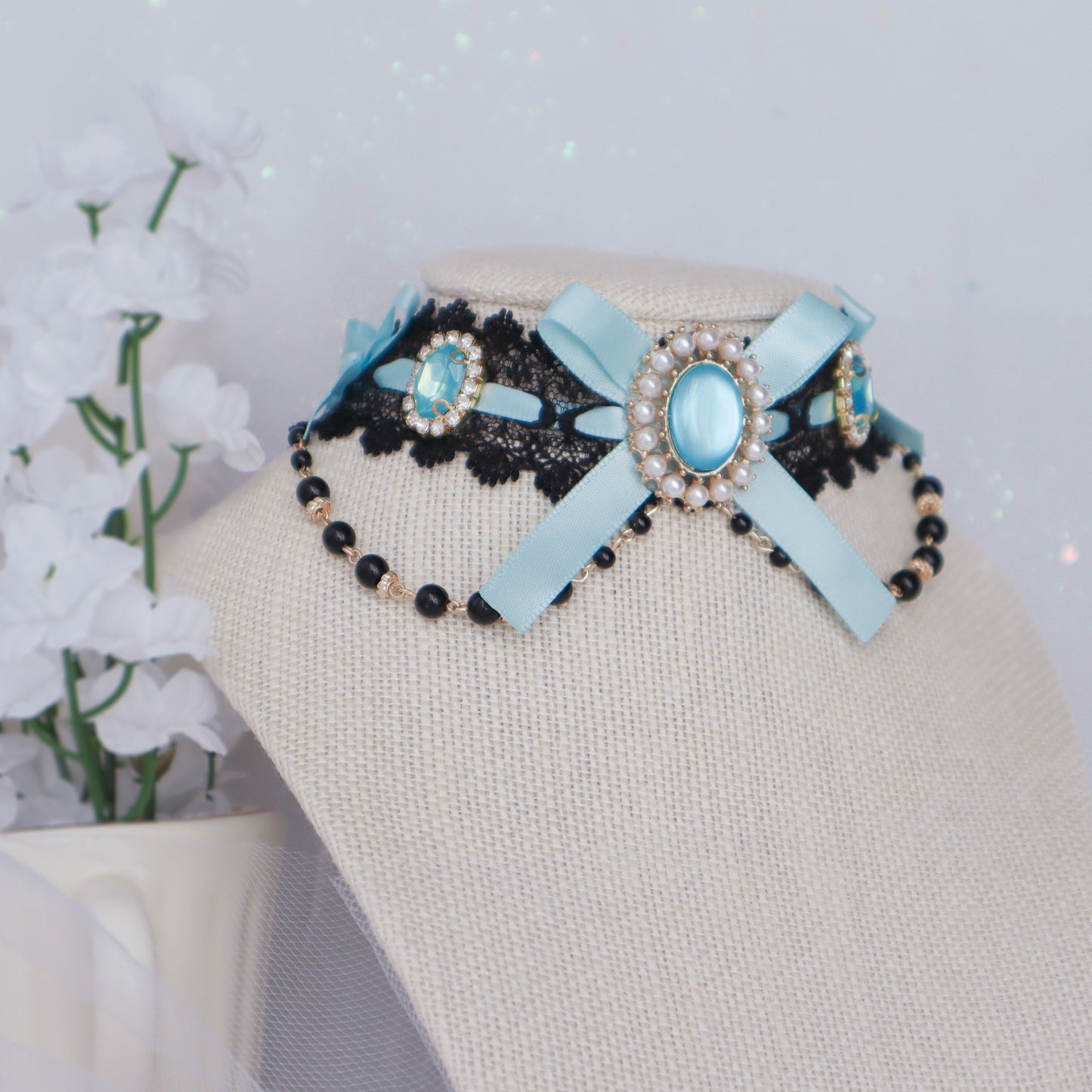 Aquamarine choker