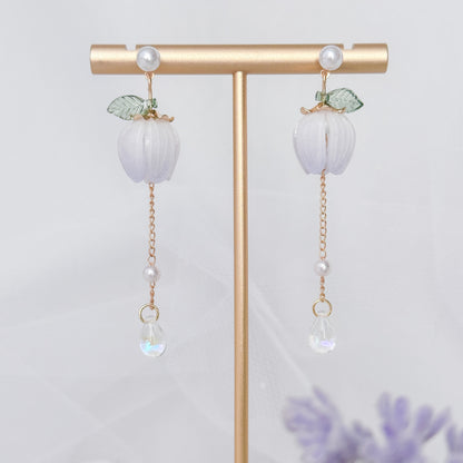Tulip drop earrings