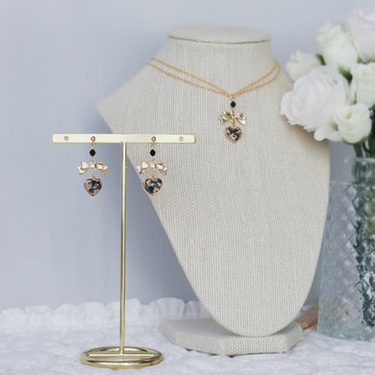Margot set
